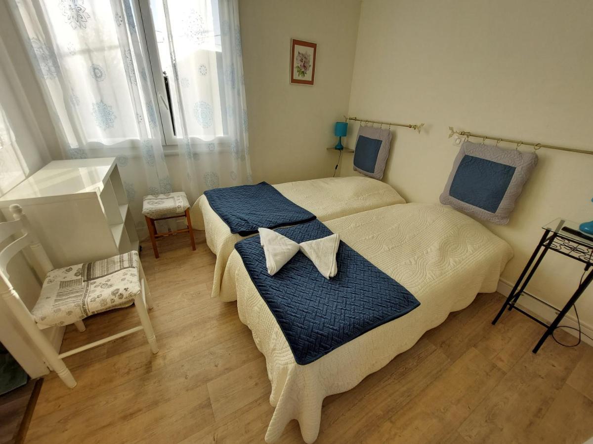 Hotel Au Charme Du Levat Saint Paul de Loubressac Eksteriør billede