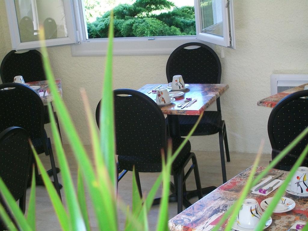 Hotel Au Charme Du Levat Saint Paul de Loubressac Eksteriør billede