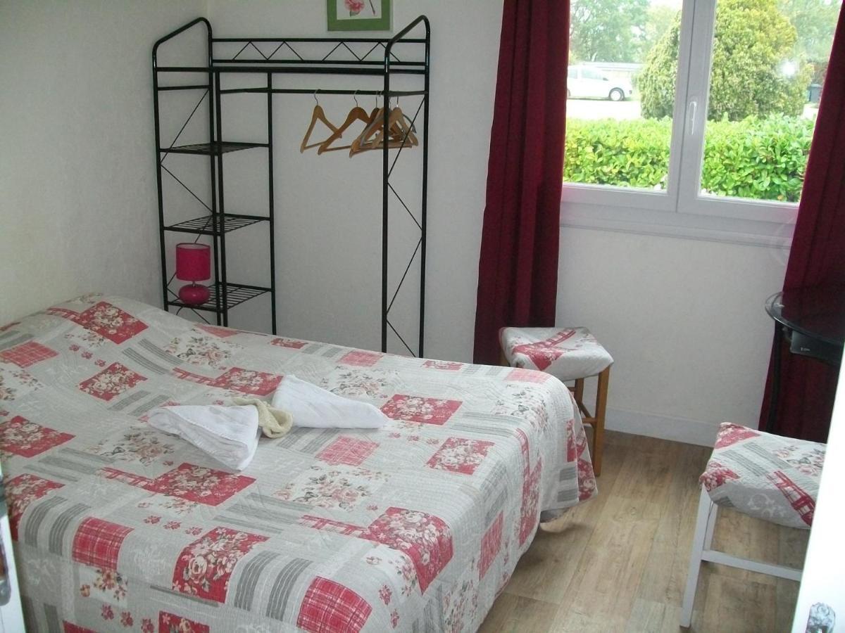 Hotel Au Charme Du Levat Saint Paul de Loubressac Eksteriør billede
